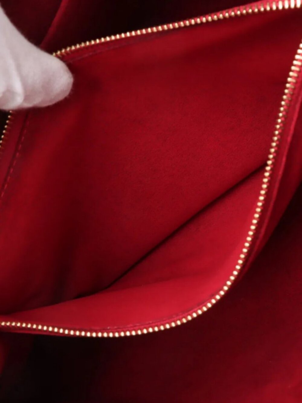 Louis Vuitton Monogram Griet Shoulder Bag - Picture 8 of 13